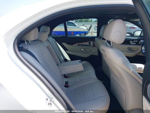 WDDZF4JBXKA516821 Mercedes-Benz E 300