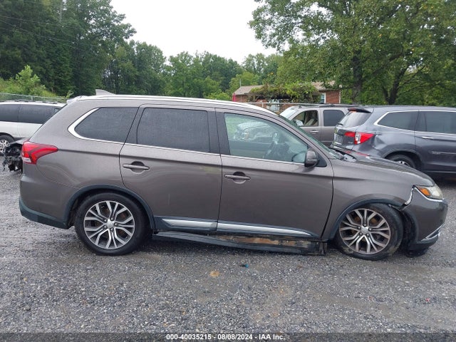 JA4AZ3A33HZ038358 Mitsubishi Outlander Se/sel