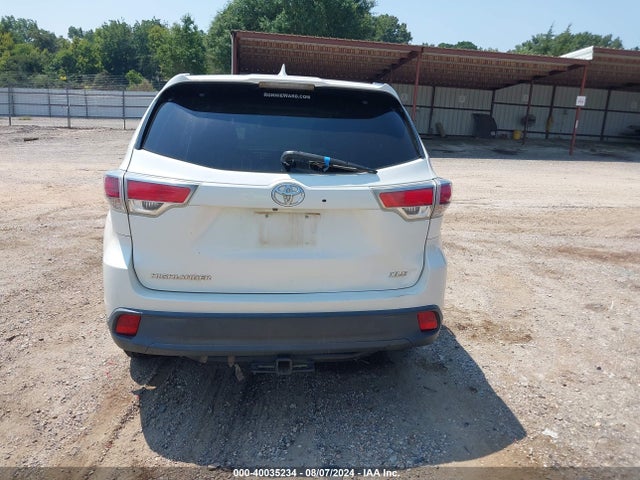Toyota Highlander Xle V6 2016 5TDKKRFHXGS167445 Image 17