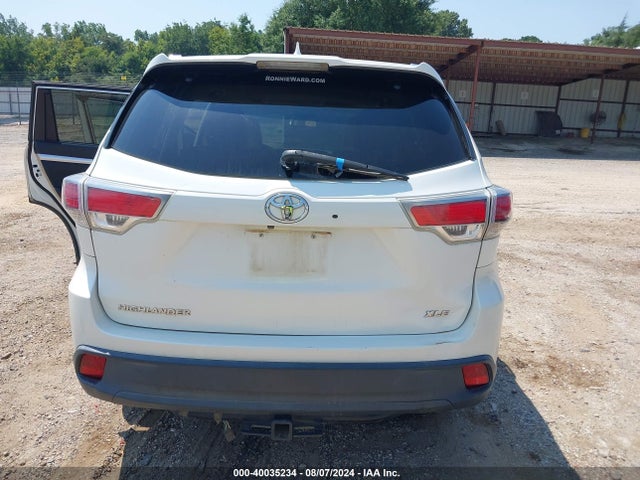 Toyota Highlander Xle V6 2016 5TDKKRFHXGS167445 Image 22