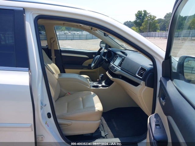 Toyota Highlander Xle V6 2016 5TDKKRFHXGS167445 Image 5