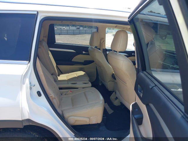 Toyota Highlander Xle V6 2016 5TDKKRFHXGS167445 Image 8