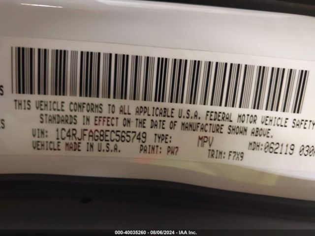1C4RJFAG8EC565749 Jeep Grand Cherokee Laredo