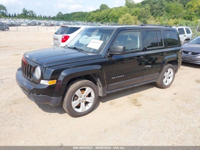 1C4NJPFA7GD812166 Jeep Patriot Latitude