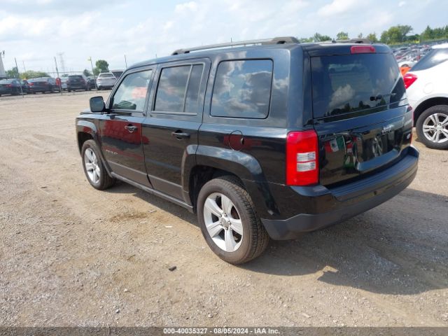1C4NJPFA7GD812166 Jeep Patriot Latitude