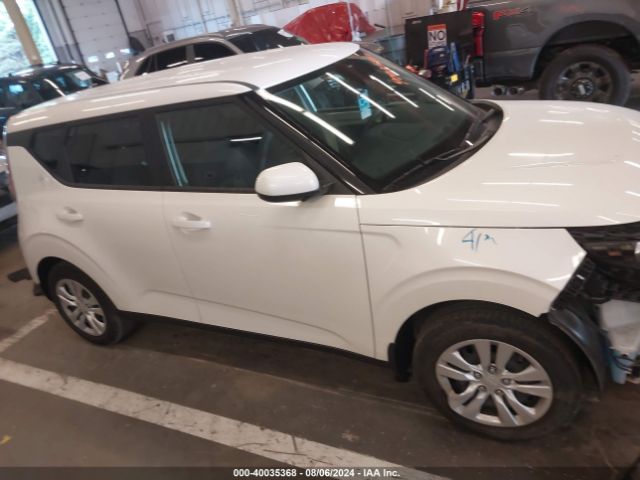 KNDJ23AU6P7862576 KIA SOUL LX