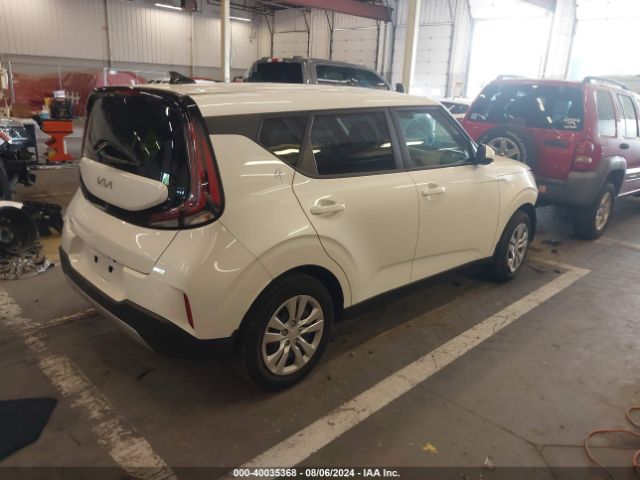 KNDJ23AU6P7862576 KIA SOUL LX