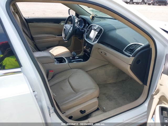 2C3CCAAG1EH255446 Chrysler 300