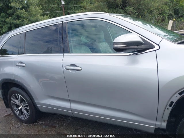 Toyota Highlander Xle V6 2016 5TDJKRFH7GS252982 Image 14