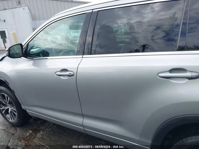 Toyota Highlander Xle V6 2016 5TDJKRFH7GS252982 Image 15