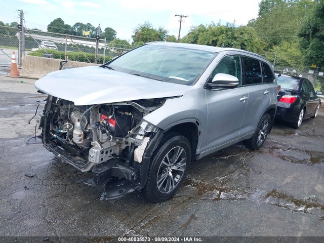 Toyota Highlander Xle V6 2016 5TDJKRFH7GS252982 Image 2