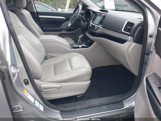 Toyota Highlander Xle V6 2016 5TDJKRFH7GS252982 Image 5