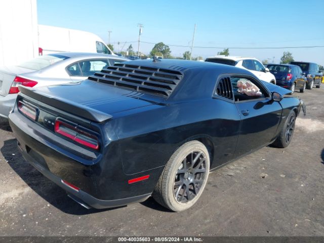 2C3CDZBT5FH888735 Dodge Challenger R/t Plus Shaker