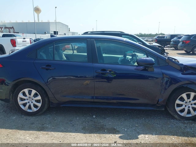 Toyota COROLLA LE 2021 5YFEPMAE5MP261154 Image 13