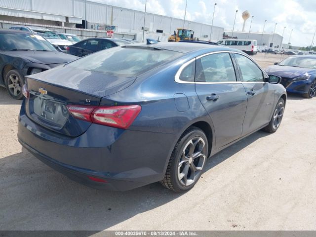 1G1ZD5ST3NF130061 Chevrolet Malibu Fwd Lt