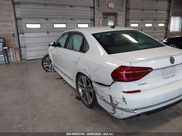 1VWDT7A3XHC004221 Volkswagen Passat 1.8t R-line