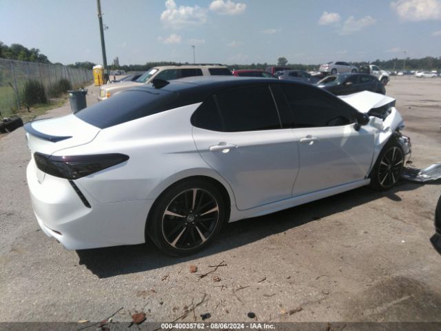 4T1B61HKXJU018496 Toyota CAMRY XSE