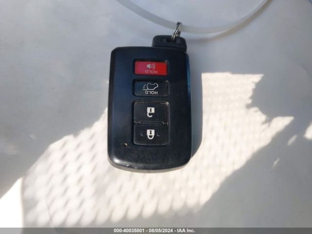 JTMDJREV6HD123040 Toyota Rav4 Hybrid Limited