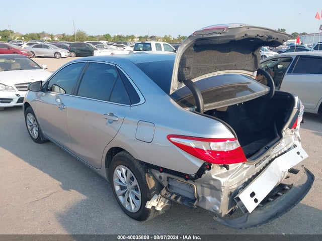 Toyota CAMRY LE 2017 4T1BF1FK8HU742149 Image 3