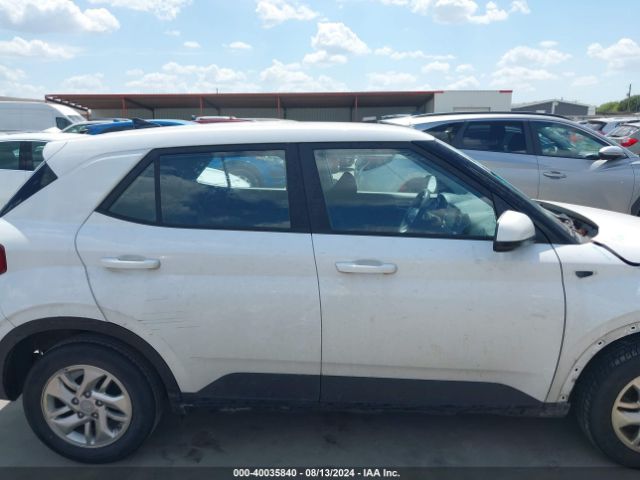 KMHRB8A35MU093732 Hyundai Venue Se