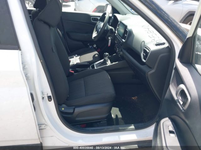 KMHRB8A35MU093732 Hyundai Venue Se