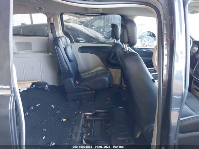 2C4RC1BG9ER295675 Chrysler Town & Country Touring