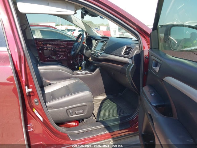Toyota Highlander Xle 2017 5TDKZRFHXHS232338 Image 5