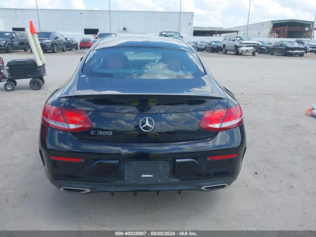 WDDWJ4JB7JF679655 Mercedes-Benz C 300