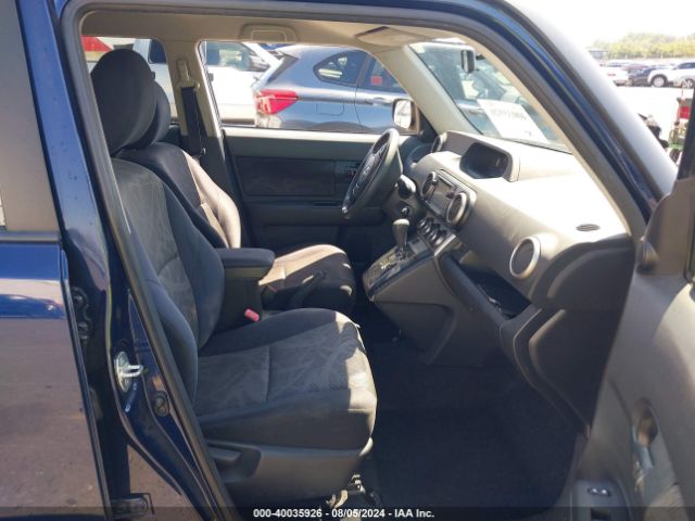 JTLZE4FE6FJ076672 Scion XB