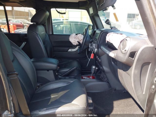 1C4BJWFG9GL253064 Jeep Wrangler Unlimited Rubicon