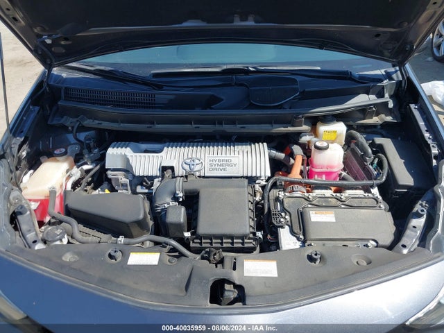 Toyota Prius V Four 2017 JTDZN3EU0HJ061487 Image 10