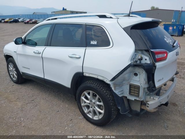 1C4PJMCB2HD215898 Jeep Cherokee Latitude 4x4