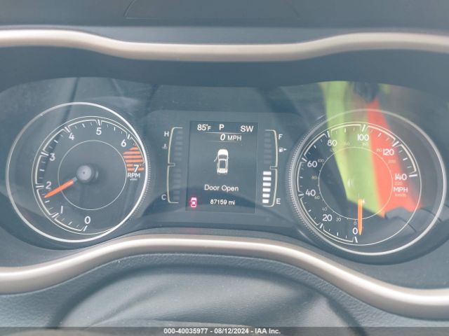 1C4PJMCB2HD215898 Jeep Cherokee Latitude 4x4
