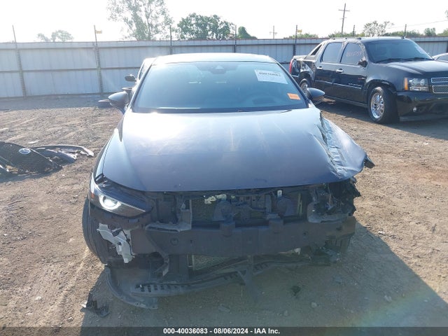 JM1BPAMLXM1402543 Mazda Mazda3 Premium