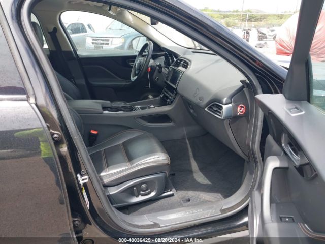 SADCK2BV4HA067951 Jaguar F-pace 35t Prestige