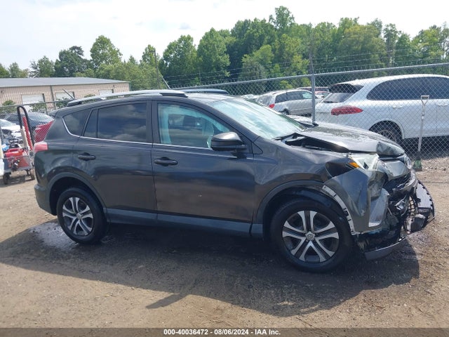 Toyota RAV4 LE 2016 2T3BFREV4GW485510 Image 13