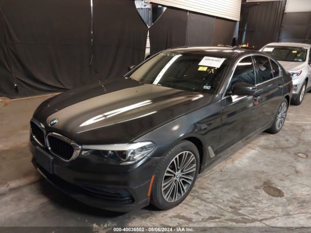 WBAJA7C52JWA73225 BMW 530i Xdrive