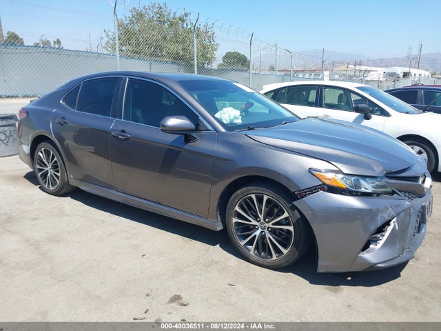 Toyota CAMRY SE 2018 4T1B11HK8JU554748 головне зображення