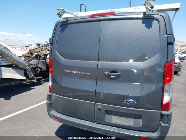 1FTBR1Y8XLKB52276 Ford Transit-250