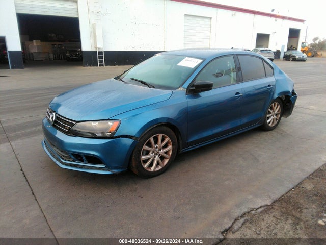 3VWD17AJ3FM255288 Volkswagen Jetta 1.8t Se