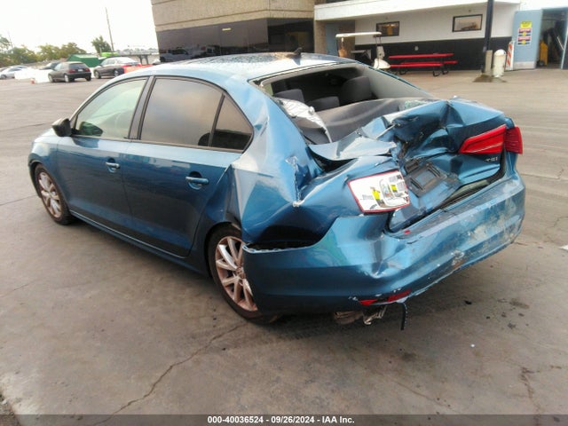 3VWD17AJ3FM255288 Volkswagen Jetta 1.8t Se