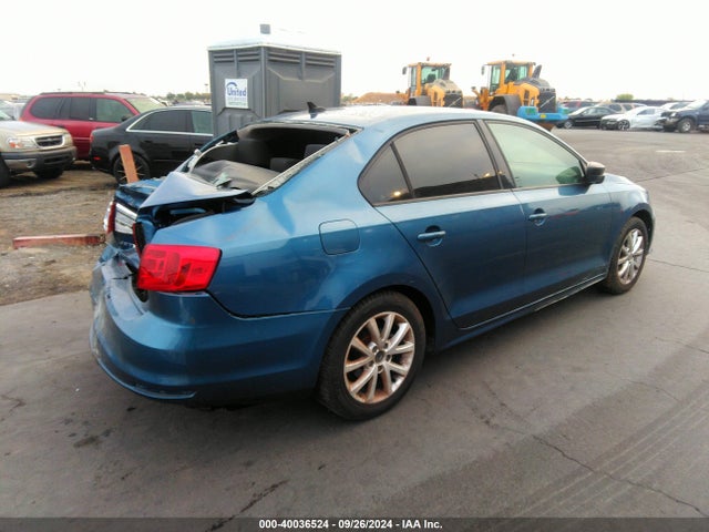 3VWD17AJ3FM255288 Volkswagen Jetta 1.8t Se