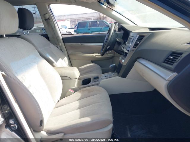 4S4BRBDC6E3257633 Subaru Outback 2.5i Premium