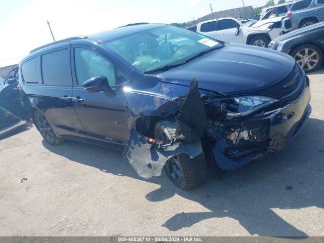 2C4RC1GG6JR358329 Chrysler Pacifica Limited