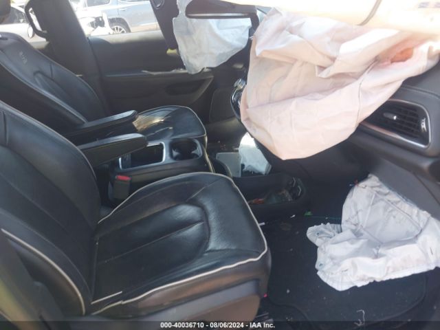 2C4RC1GG6JR358329 Chrysler Pacifica Limited