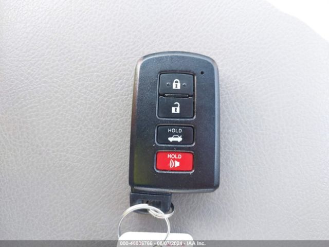 4T1BF1FK3HU684273 Toyota CAMRY XLE
