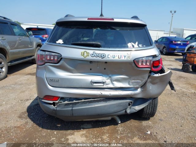 3C4NJCBB1KT715863 Jeep Compass Sun And Wheel Fwd