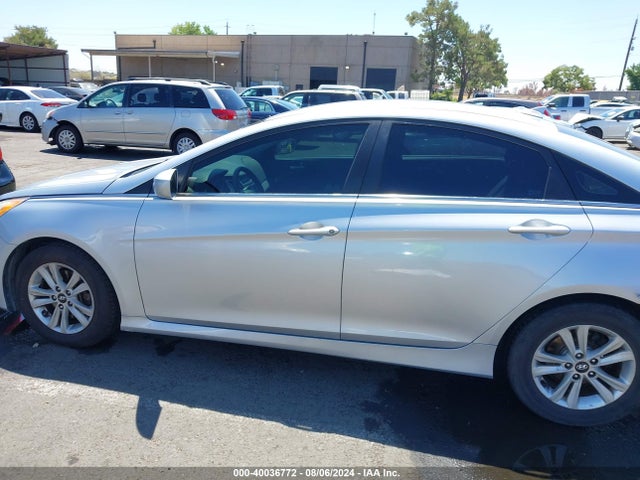 Hyundai SONATA GLS 2014 5NPEB4AC1EH911030 Image 15