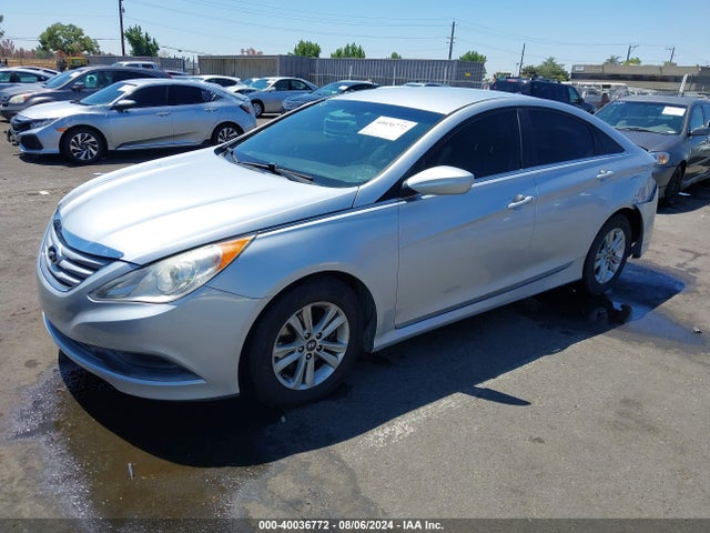 Hyundai SONATA GLS 2014 5NPEB4AC1EH911030 Image 2