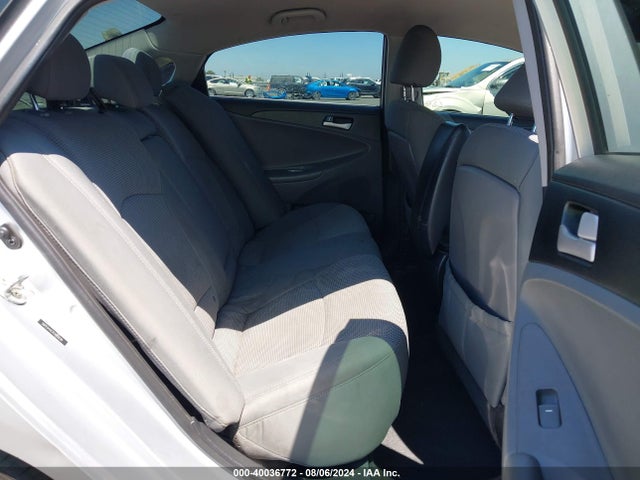 Hyundai SONATA GLS 2014 5NPEB4AC1EH911030 Image 8